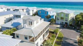 Holiday House by AvantStay Oceanview Steps to Beach